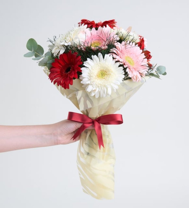 Renkli Neşe — Gerbera Buketi